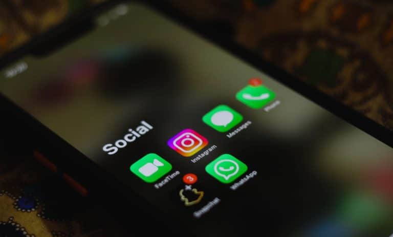 Réseaux sociaux professionnels : lesquels choisir selon son secteur d'activité